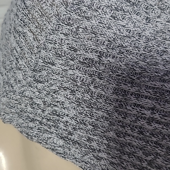 Duster - Picture 4 of 7